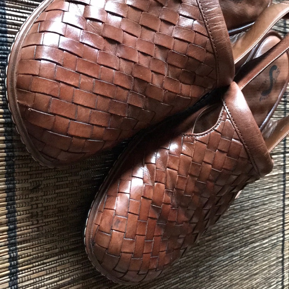 ⬇️$44🌻SOFTWALK Vintage Adjustable Huarache